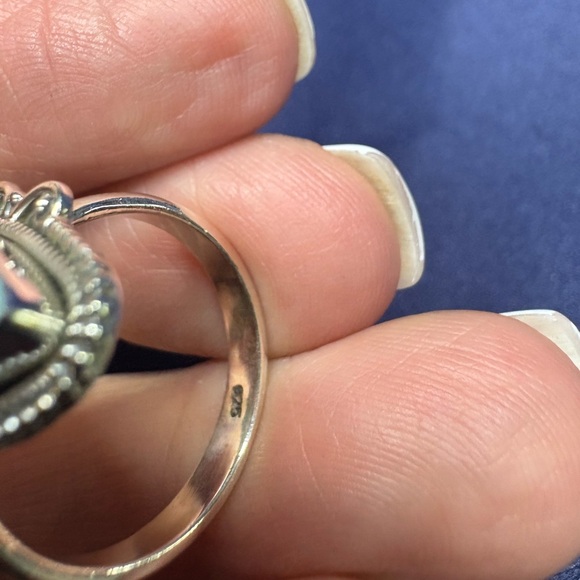 SOLD 925 Sterling Silver and Turquoise Ring - Picture 4 of 7